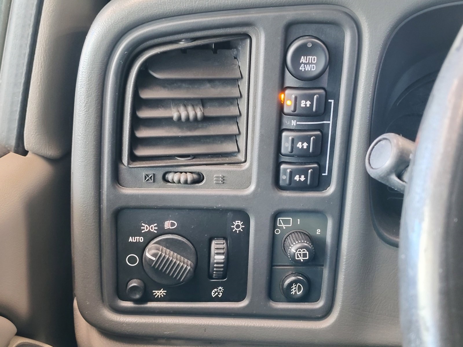 Used Car 2005 Chevrolet Tahoe  Z71 For Sale Under $10,000 In San Antonio, Texas