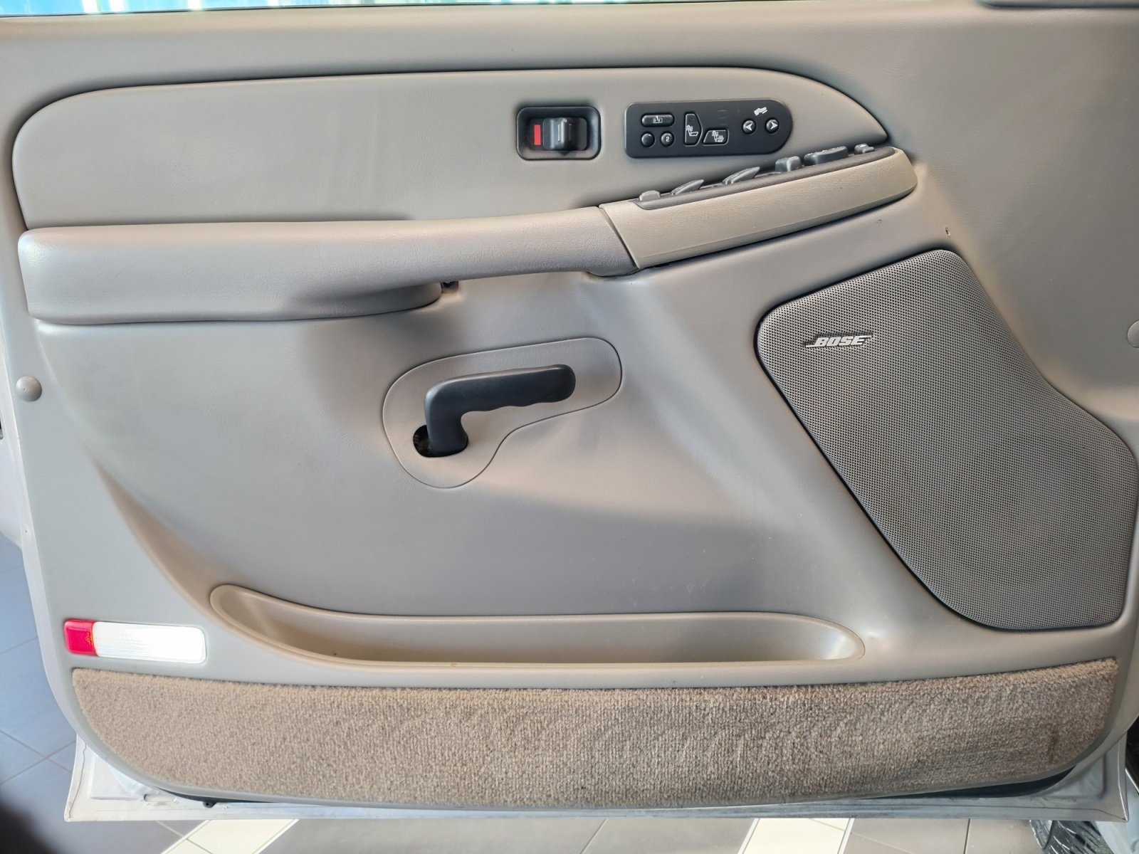 Used Car 2005 Chevrolet Tahoe  Z71 For Sale Under $10,000 In San Antonio, Texas