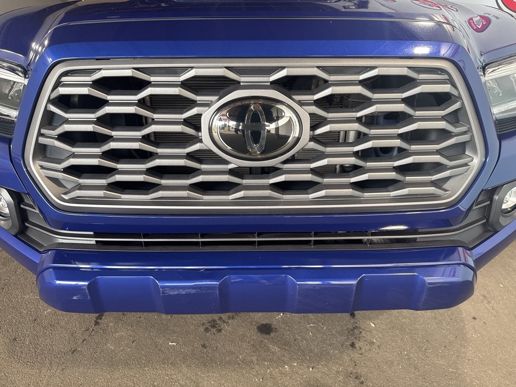 Thumbnail: 2023 Toyota Tacoma - 14