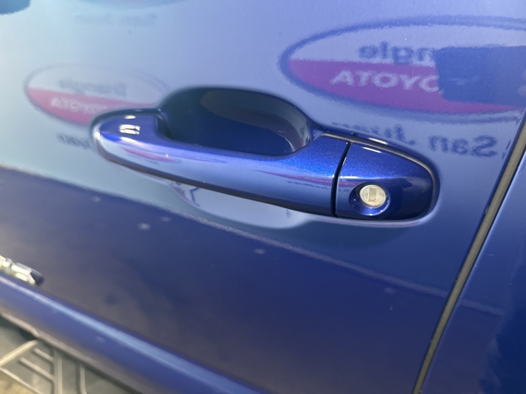 Thumbnail: 2023 Toyota Tacoma - 17