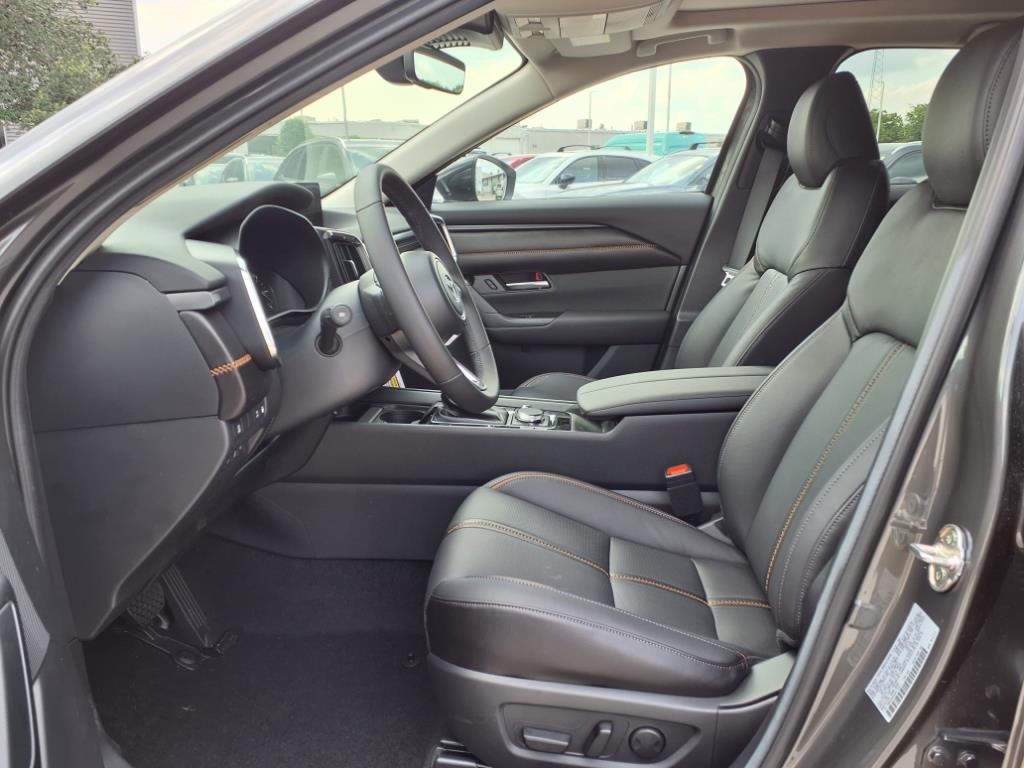 2025 Mazda CX-50 Hybrid Premium Plus - 3