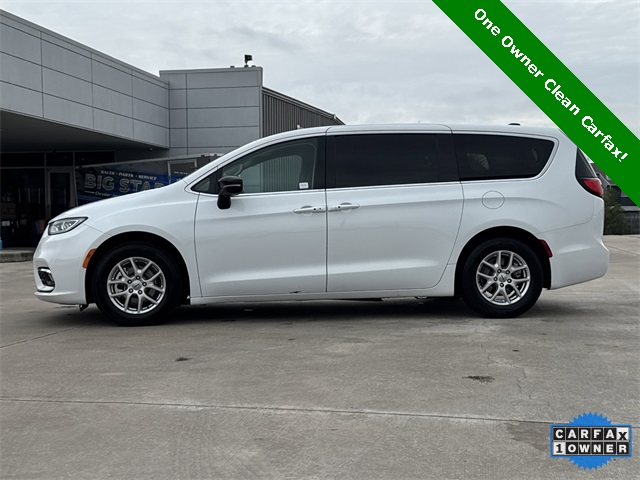 2024 Chrysler Pacifica Touring L - 6