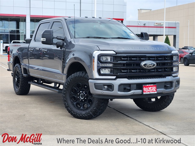 2024 Ford F-250 Super Duty Lariat Crew Cab 4WD