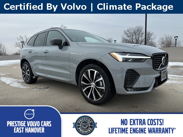 2025 Volvo XC60 B5 Plus Dark Theme AWD