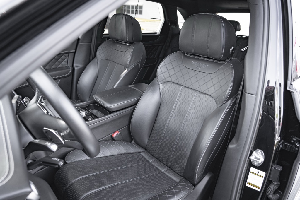 2018 Bentley Bentayga W12 - Photo 12