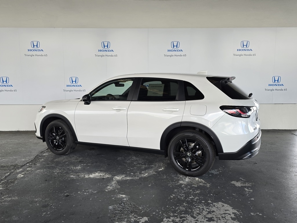 Thumbnail: 2026 Honda HR-V - 4