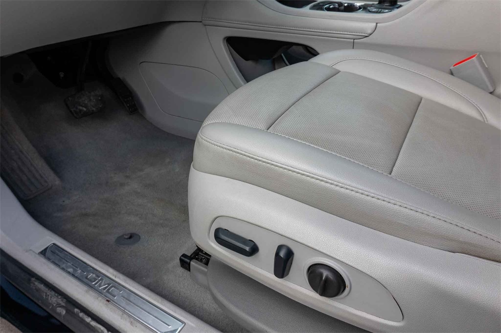 Used Car 2023 Gmc Acadia  Slt For Sale Under $30,000 In San Marcos, Texas