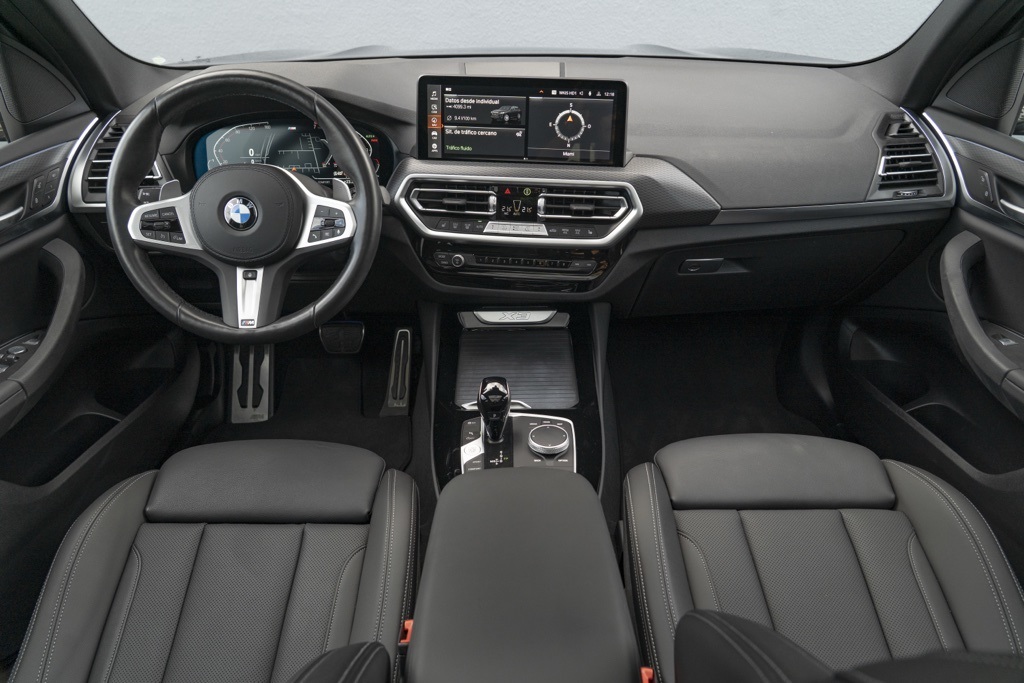 2022 BMW X3 sDrive30i - Photo 2