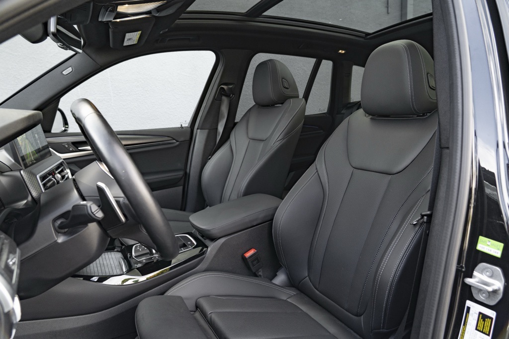 2022 BMW X3 sDrive30i - Photo 3