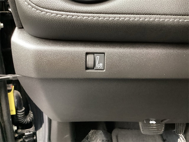 Used Car 2025 Chevrolet Colorado  Work Truck For Sale Under $30,000 In San Antonio, Texas