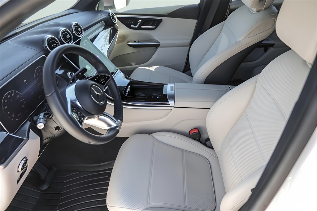 Used Car 2025 Mercedes-benz Glc  Glc 300 For Sale Under $50,000 In Austin, Texas