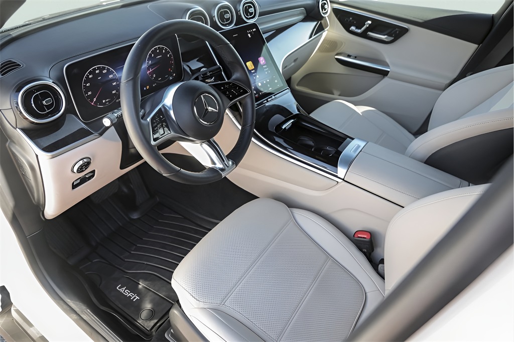 Used Car 2025 Mercedes-benz Glc  Glc 300 For Sale Under $50,000 In Austin, Texas