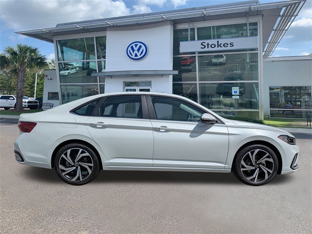 2025 Volkswagen Jetta 1.5T SEL - 2