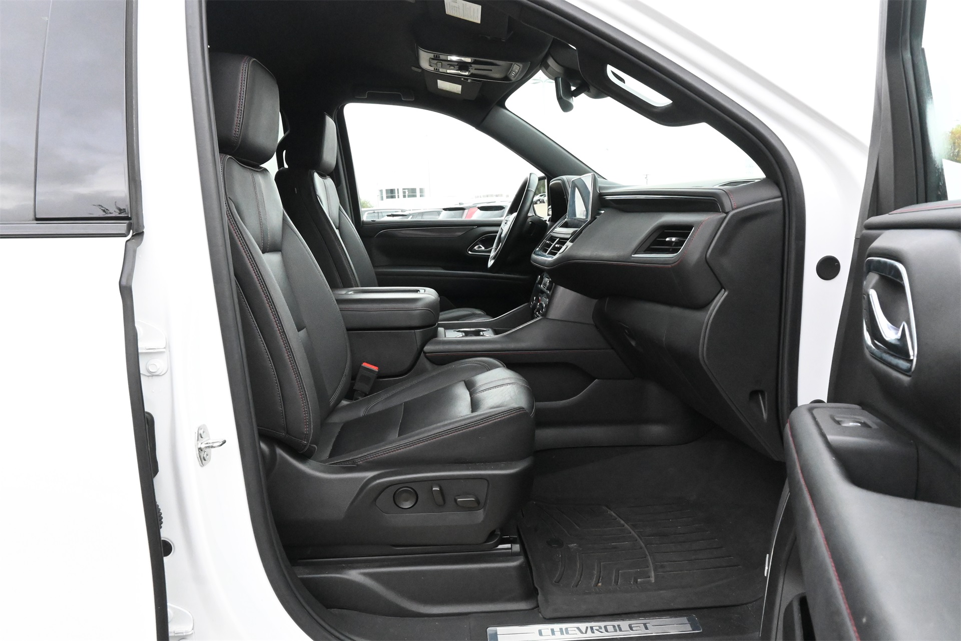 2023 Chevrolet Suburban RST White at Bayway Cadillac of The Woodlands