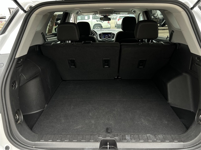 2024 GMC Terrain SLE White at Big Star Buick GMC