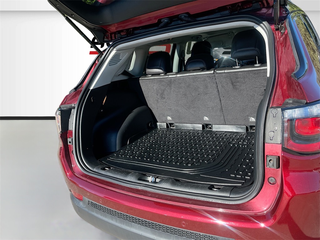 2021 Jeep Compass Altitude Red at South Houston Nissan