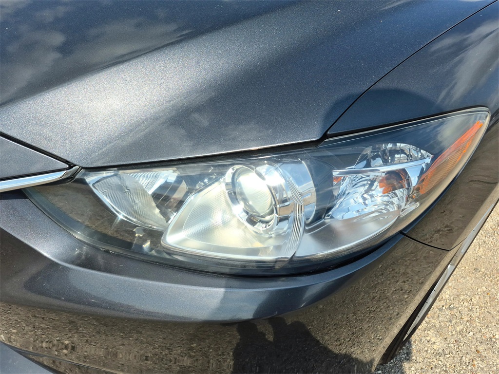 2016 Mazda Mazda6 i Touring - 10