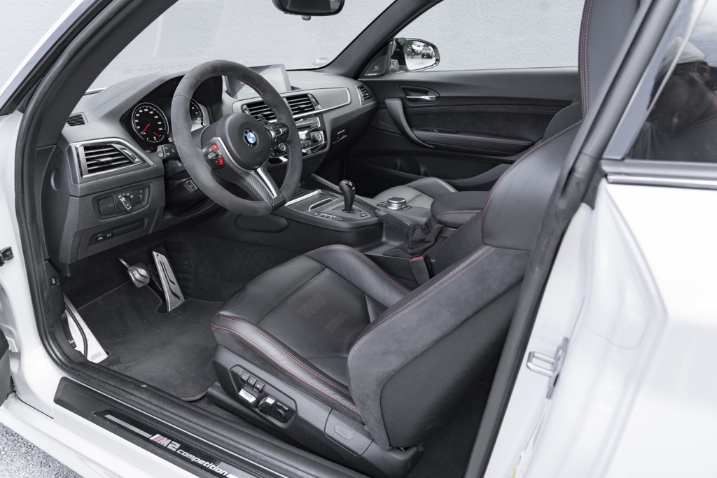 2020 BMW M2 Competition - Photo 42