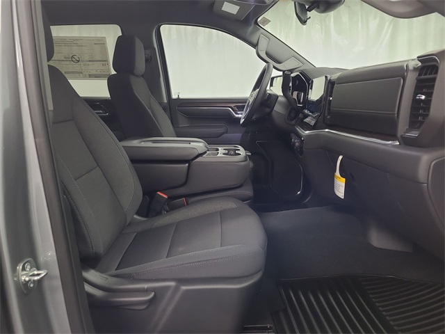 2025 – Chevrolet – Silverado 1500