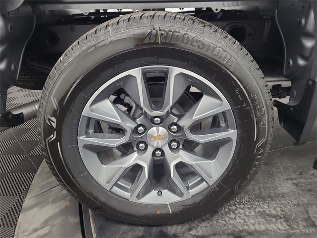 2025 – Chevrolet – Silverado 1500