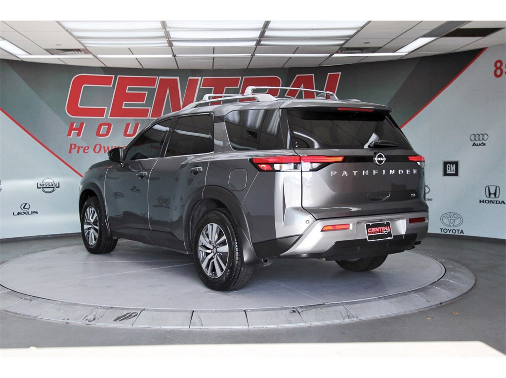 2022 Nissan Pathfinder SL Gray at Baytown Hyundai