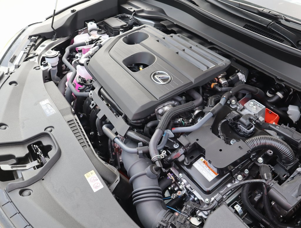 Thumbnail: 2025 Lexus UX - 13