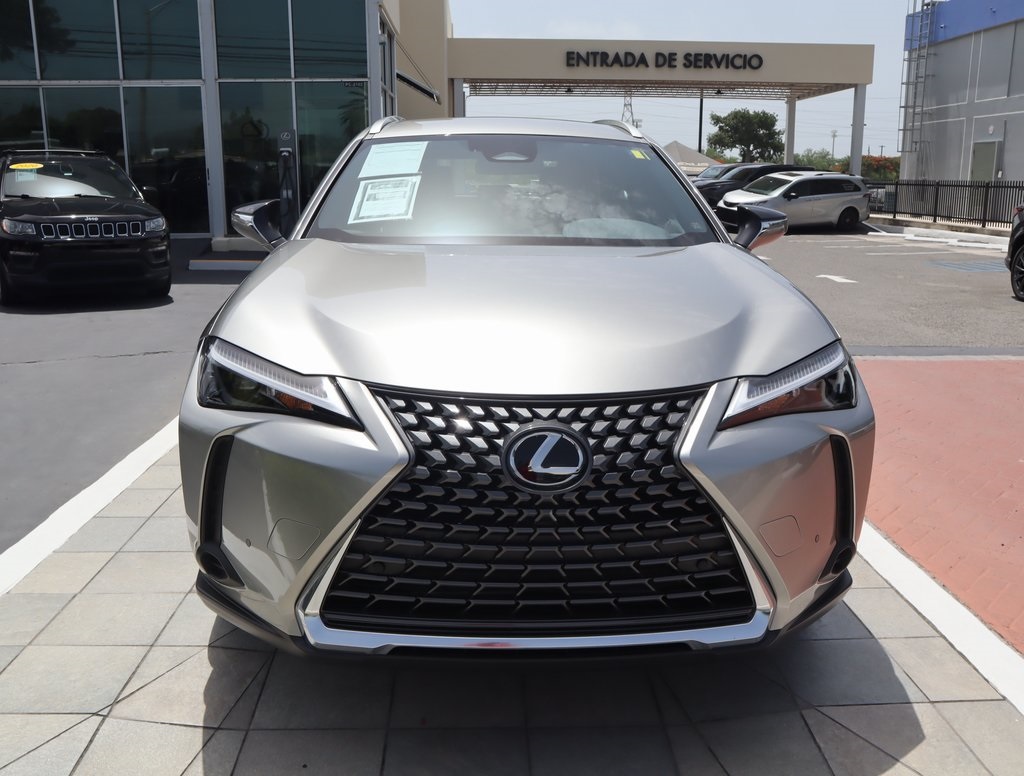 Thumbnail: 2025 Lexus UX - 2