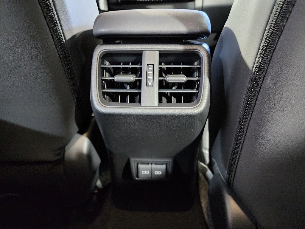 Thumbnail: 2025 Lexus UX - 29