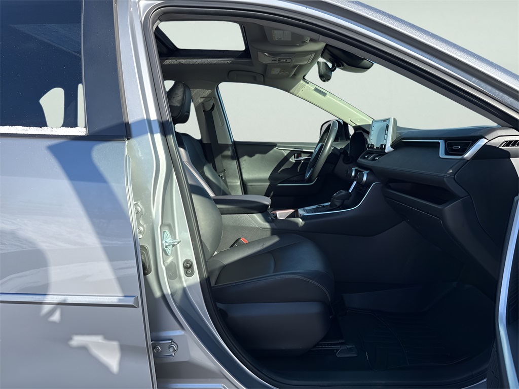 2020 Toyota RAV4 Hybrid