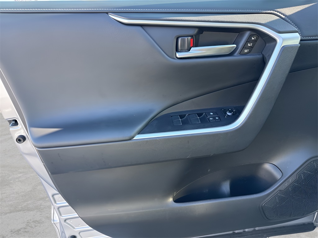 2020 Toyota RAV4 Hybrid