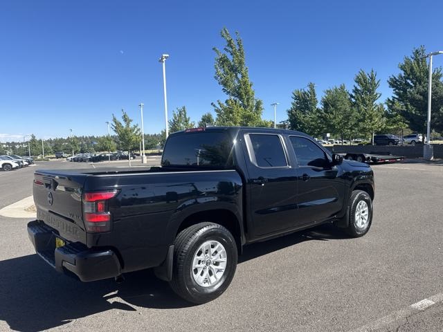 2024 Nissan Frontier SV photo 3