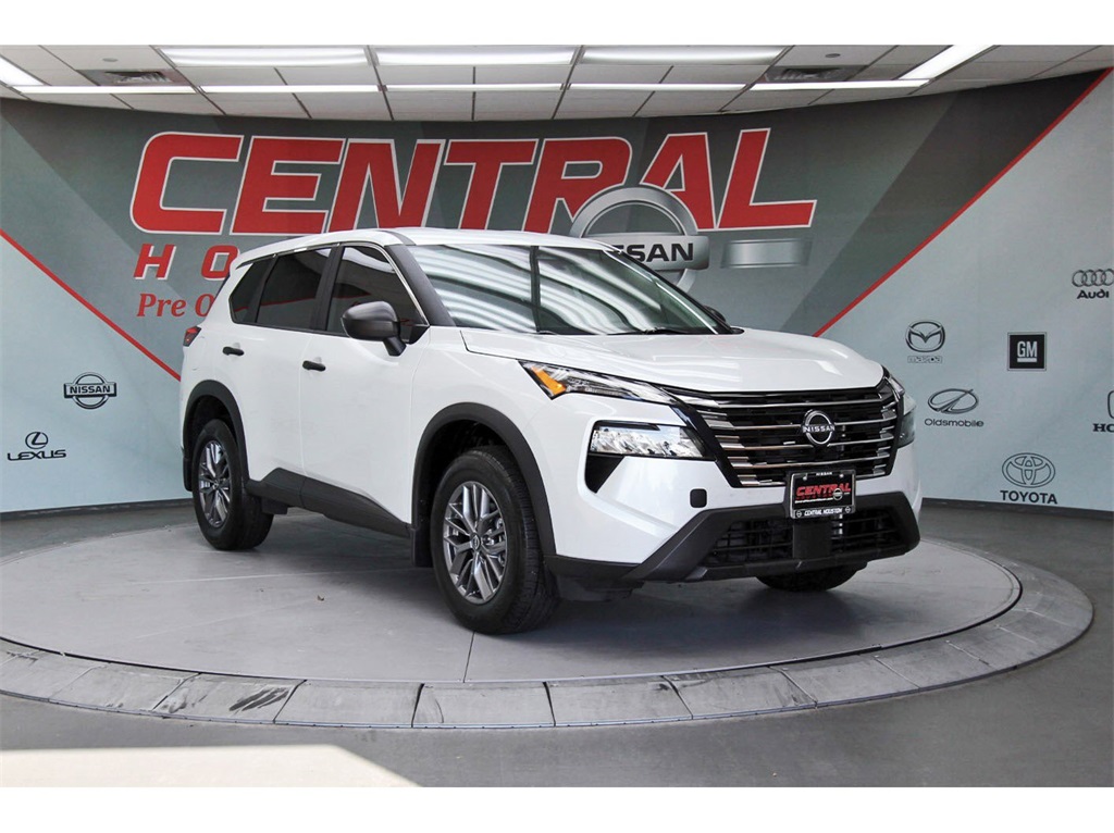 2024 Nissan Rogue S White at Central Houston Nissan
