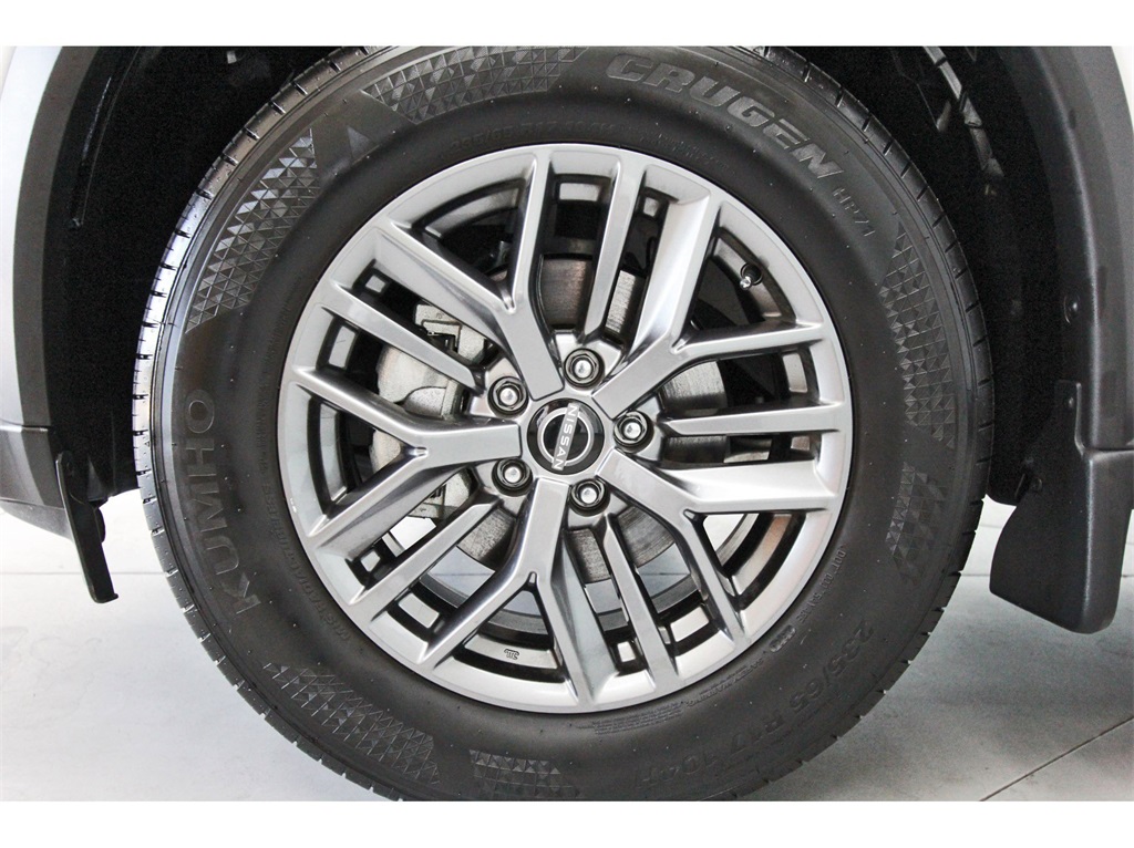 2024 Nissan Rogue S White at Central Houston Nissan