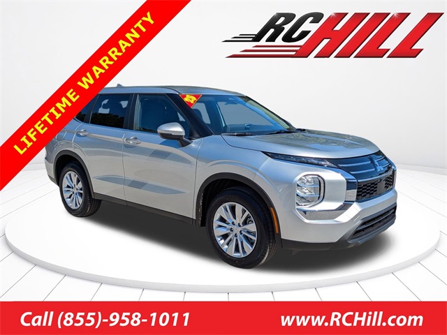 2025 Mitsubishi Outlander ES