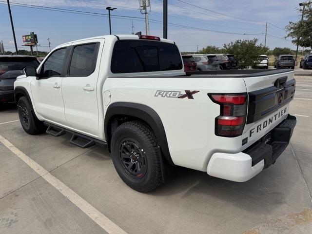 2026 Nissan Frontier PRO-X photo 3