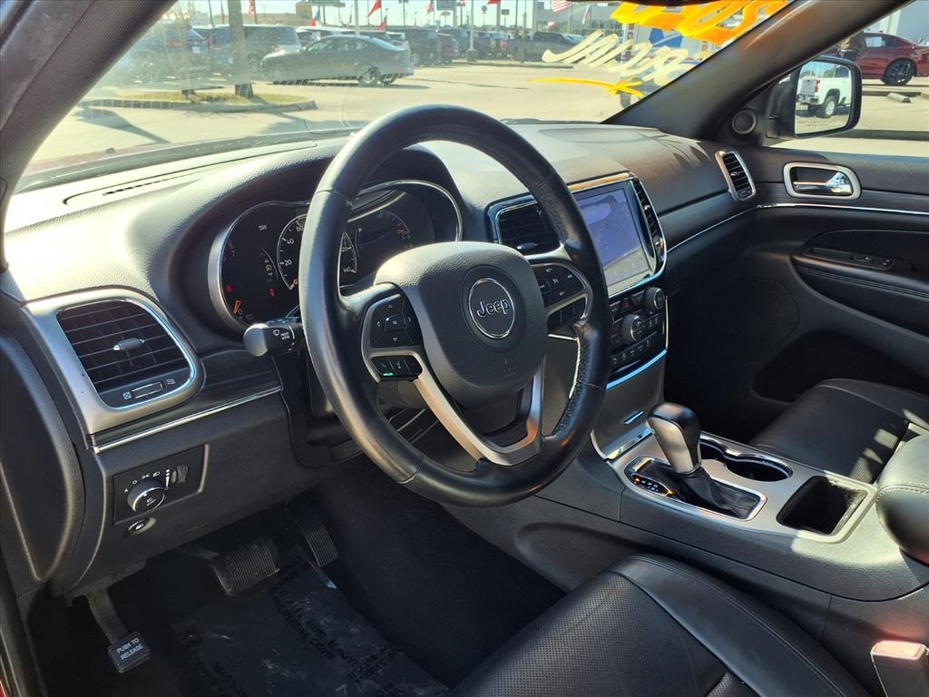 2020 Jeep Grand Cherokee Limited Red at Emmons Autoplex
