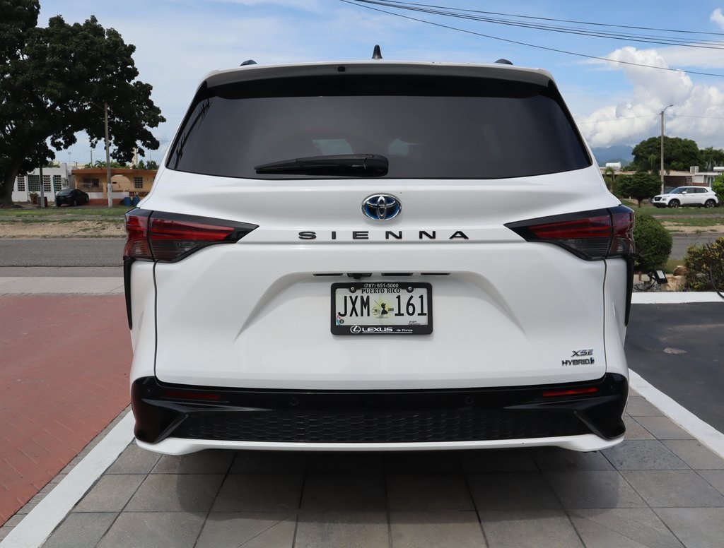Thumbnail: 2022 Toyota Sienna - 6