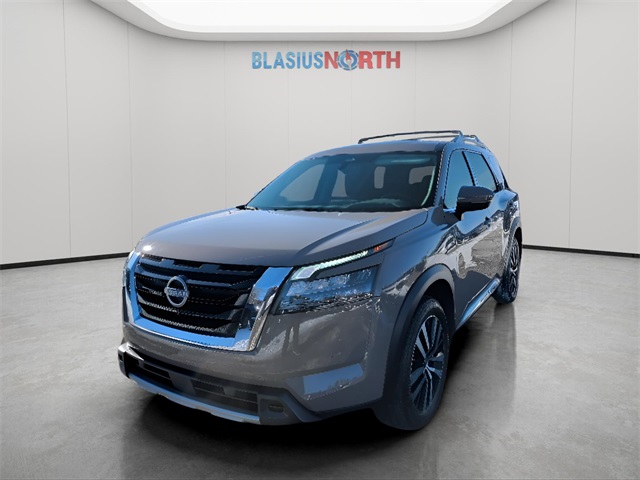 2025 Nissan Pathfinder Platinum 4WD