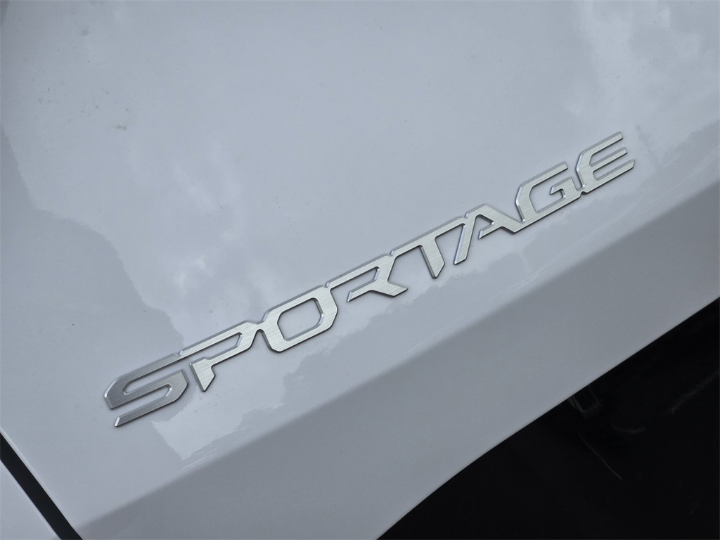 2026 Kia Sportage SX - 7