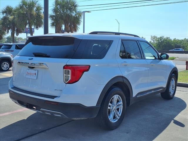 2021 Ford Explorer XLT White at Durrett Motor Company