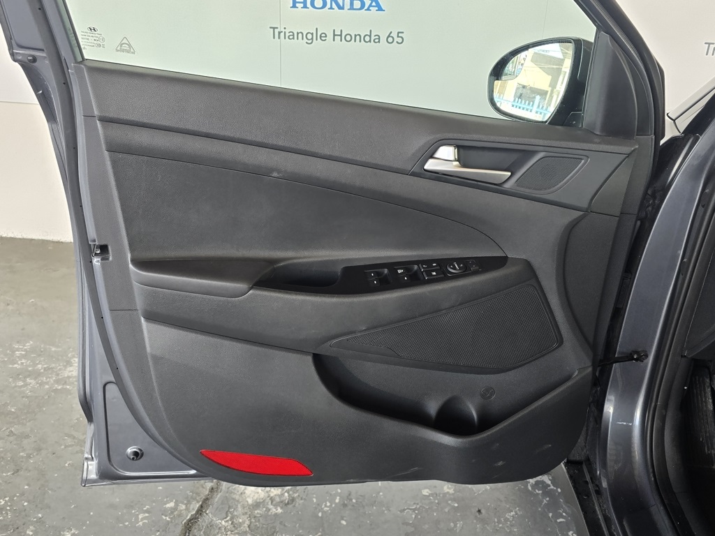 Thumbnail: 2019 Hyundai Tucson - 20