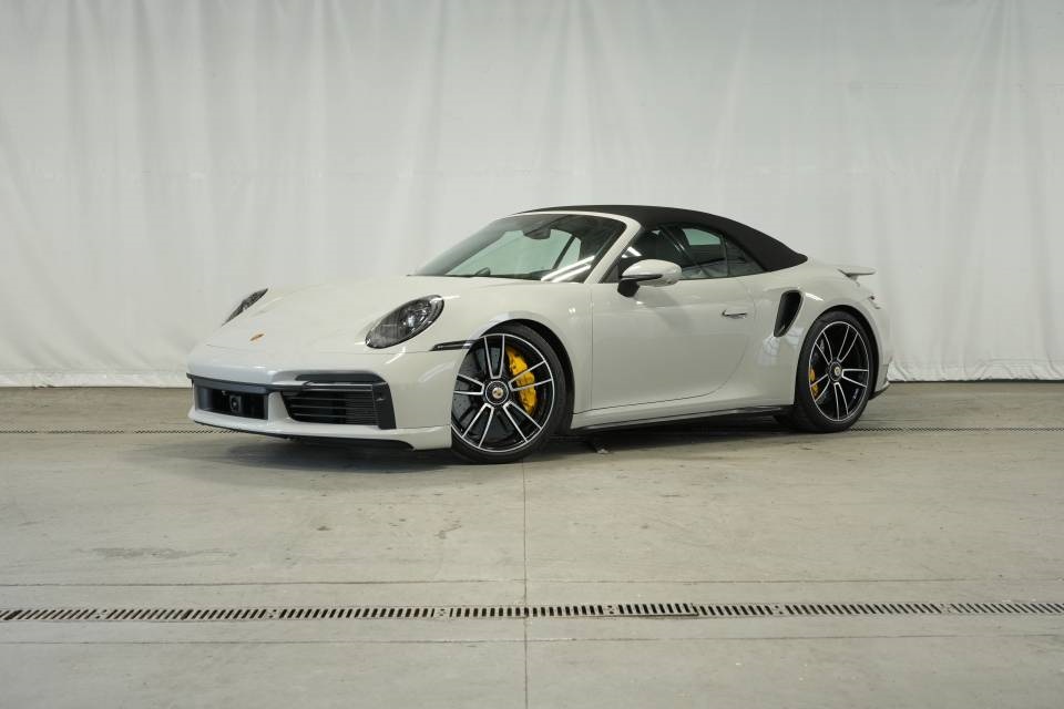 2021 Porsche 911 Turbo S Cabriolet AWD