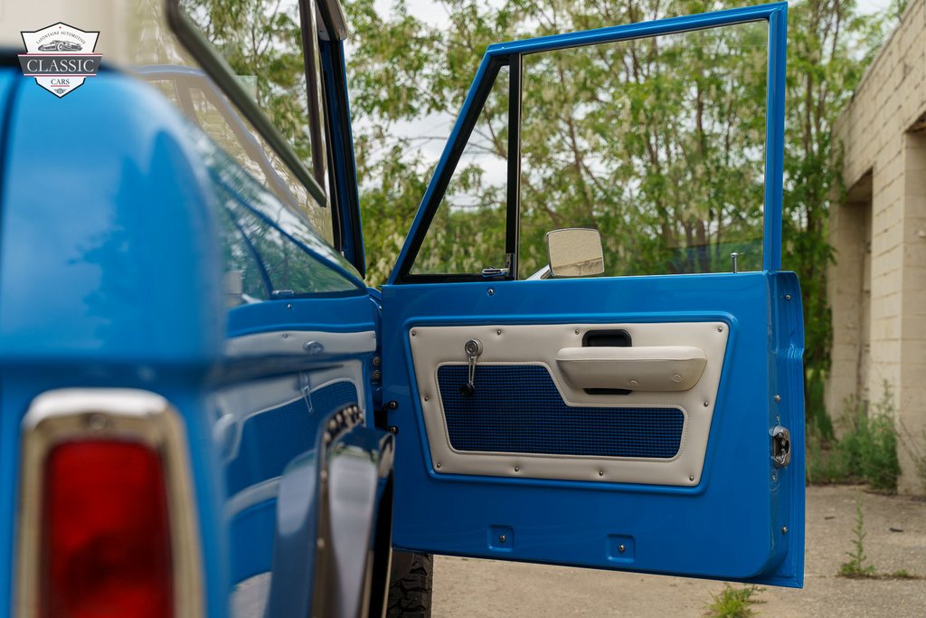 1969 Ford Bronco 244