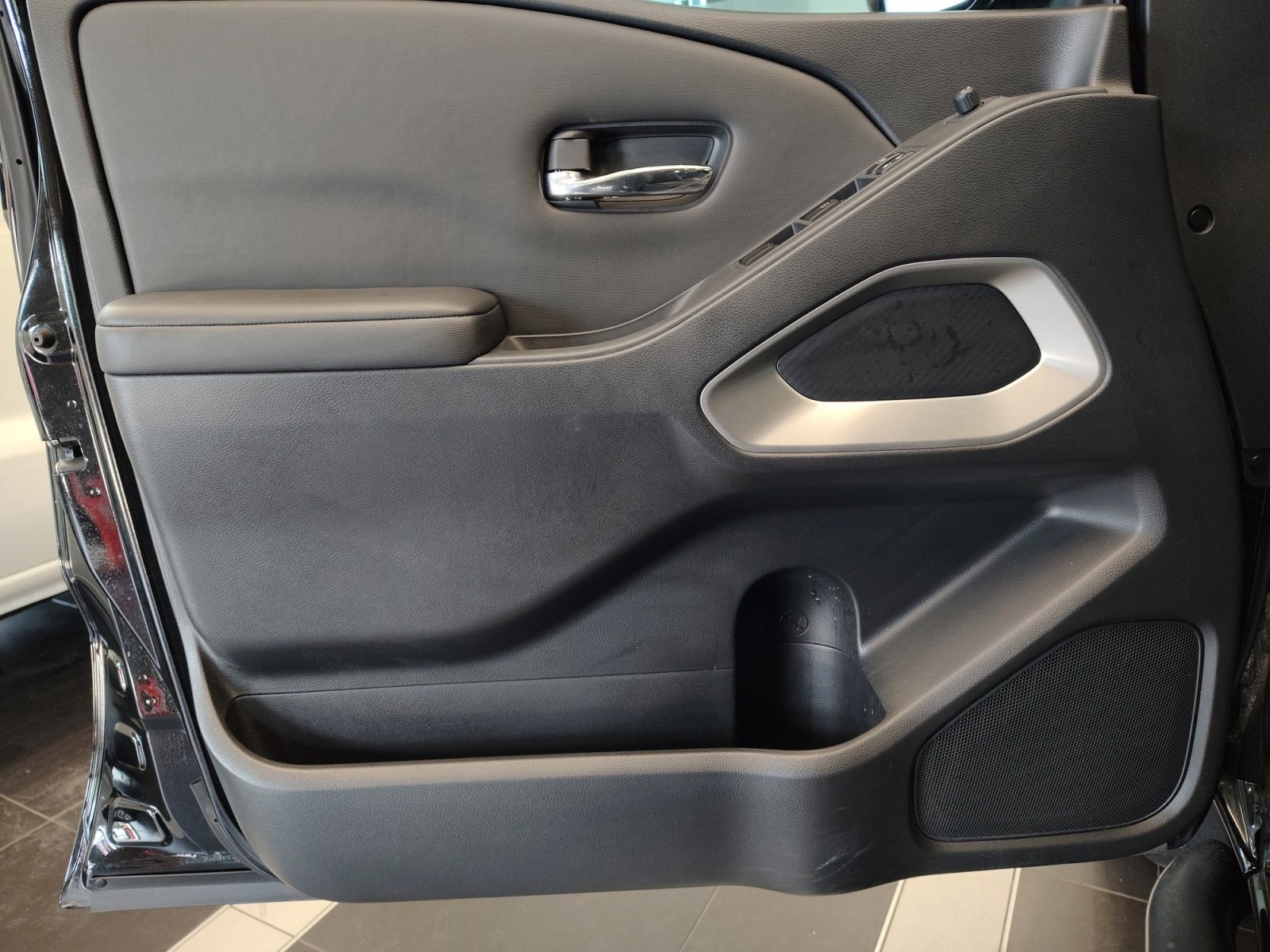 Used Car 2022 Nissan Frontier  Sv For Sale Under $30,000 In San Antonio, Texas