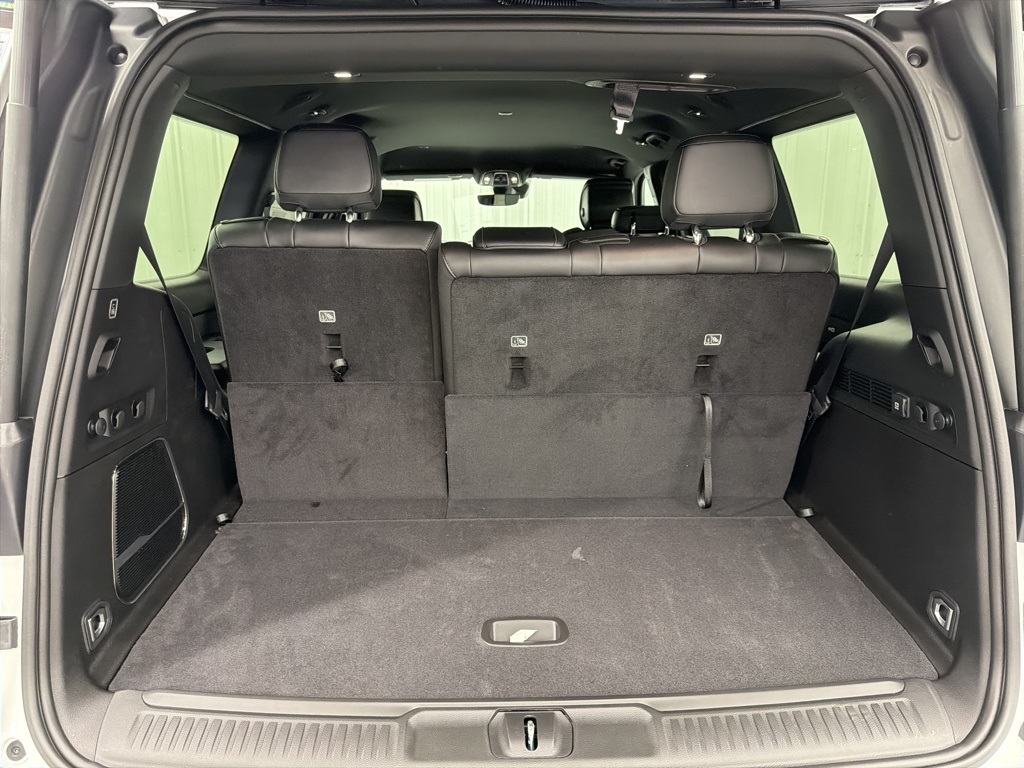 2025 Jeep Wagoneer Series II White at River Oaks CDJR