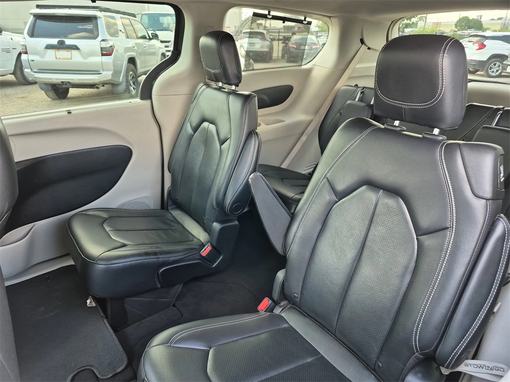 2022 Chrysler Pacifica Touring L Gray at AutoSavvy Houston Southwest