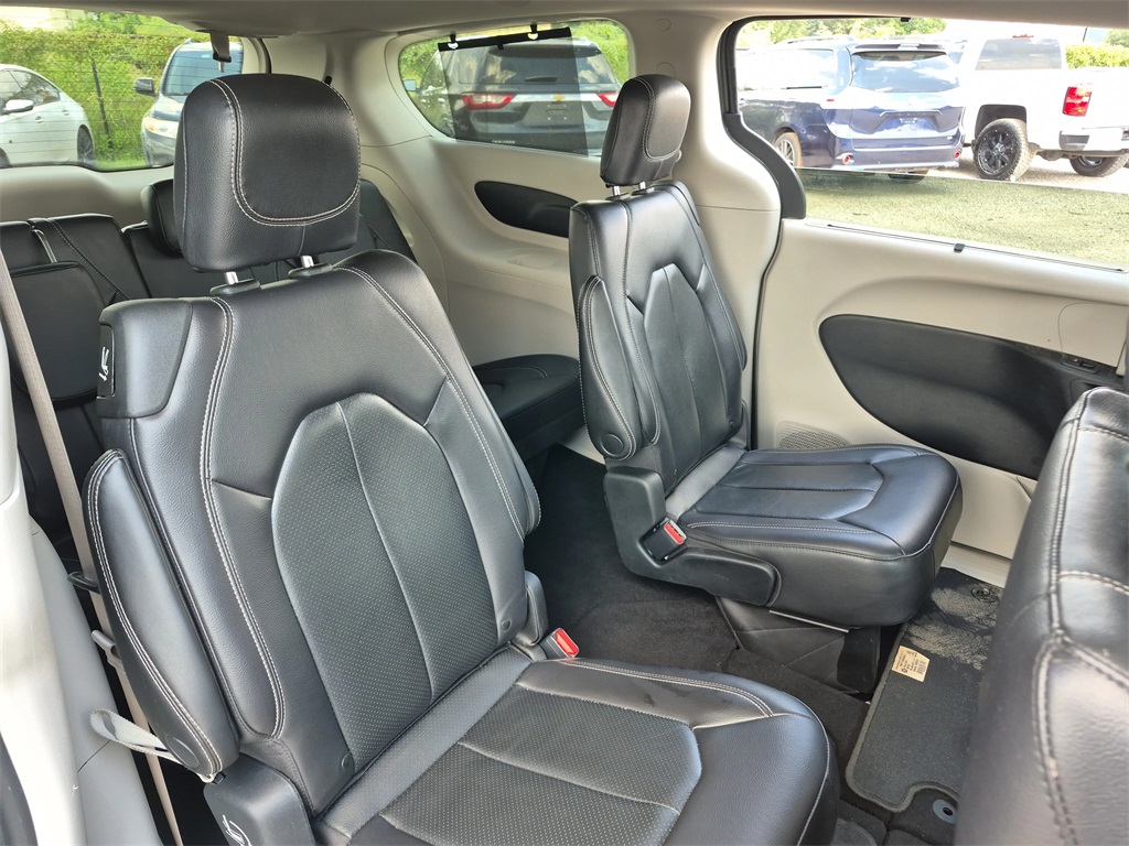 2022 Chrysler Pacifica Touring L Gray at AutoSavvy Houston Southwest
