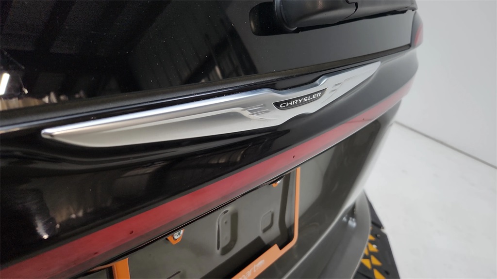 2022 Chrysler Pacifica Touring L Gray at AutoSavvy Houston Southwest