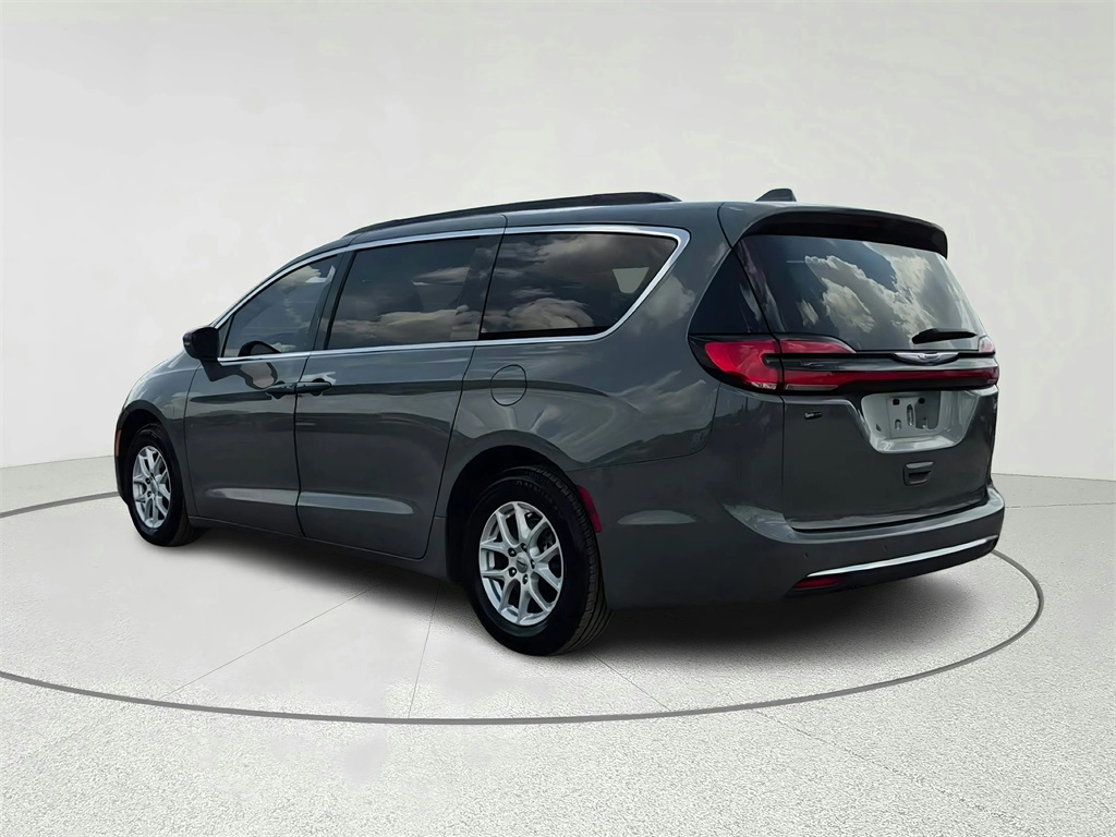 2022 Chrysler Pacifica Touring L - 6