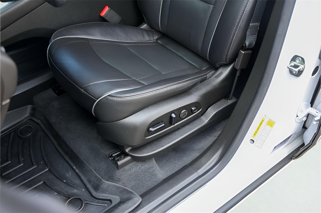 Used Car 2021 Buick Enclave  Avenir For Sale Under $35,000 In Austin, Texas